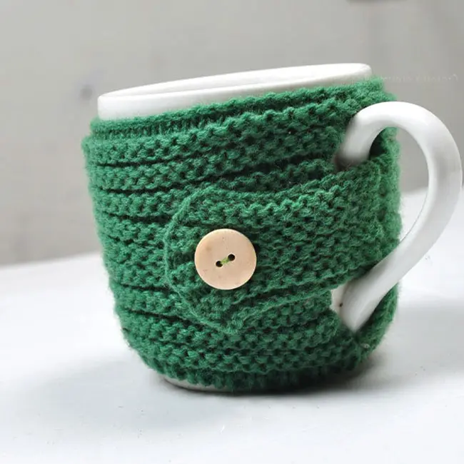 knitted mug cosy